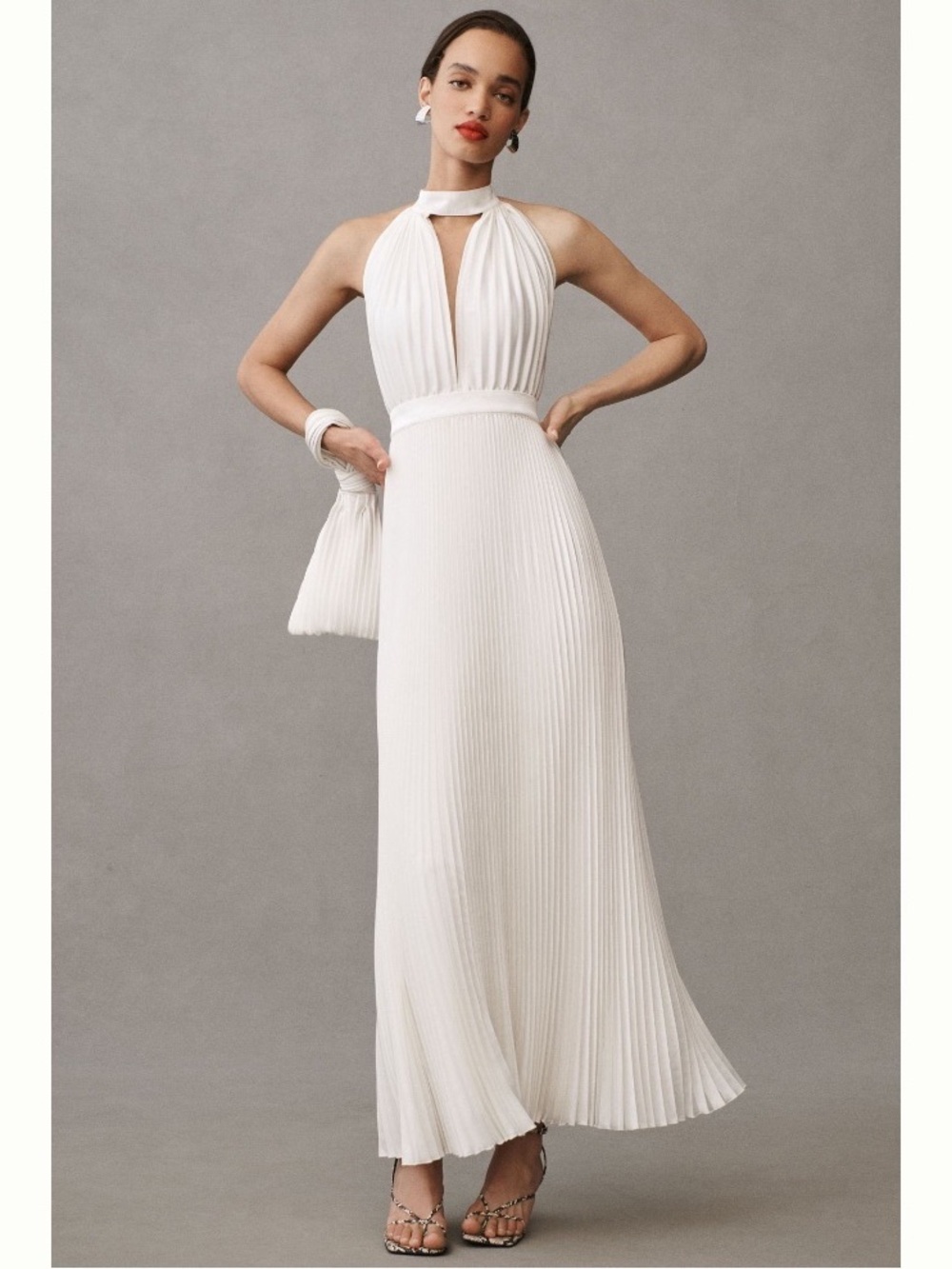 L’IDEE Chateau Gown Halter Cutout Pleated Long Dress Bridal Ivory White 2 NEW